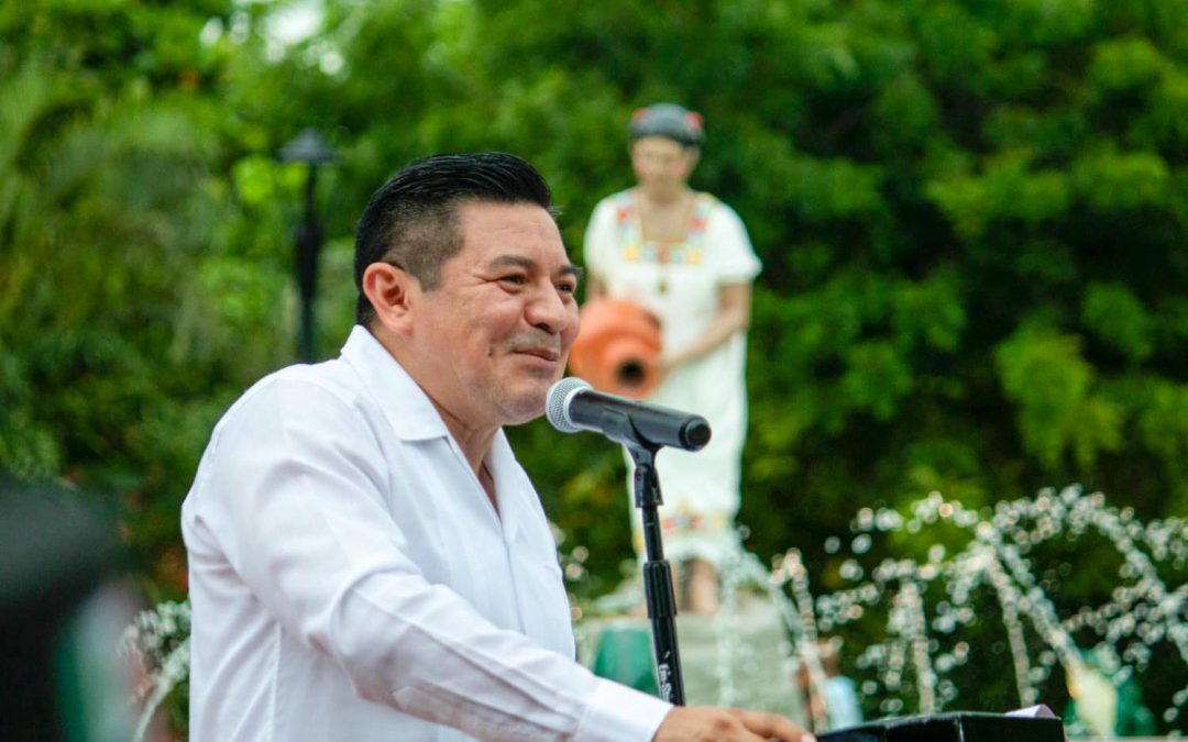 Alfredo Fernández Arceo, presidente municipal de Valladolid, Yucatán.
